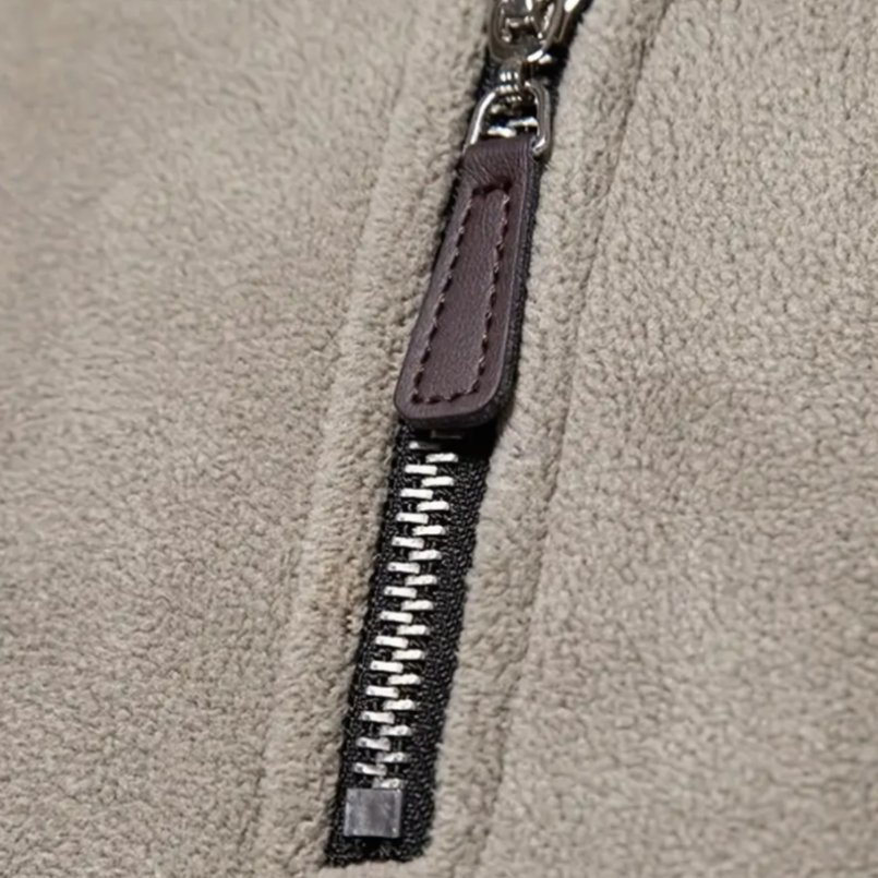 Pull en Polaire avec Zip Quart