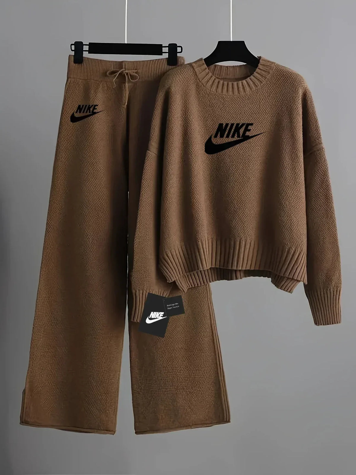 Ensemble Complet avec Sweat et Pantalons